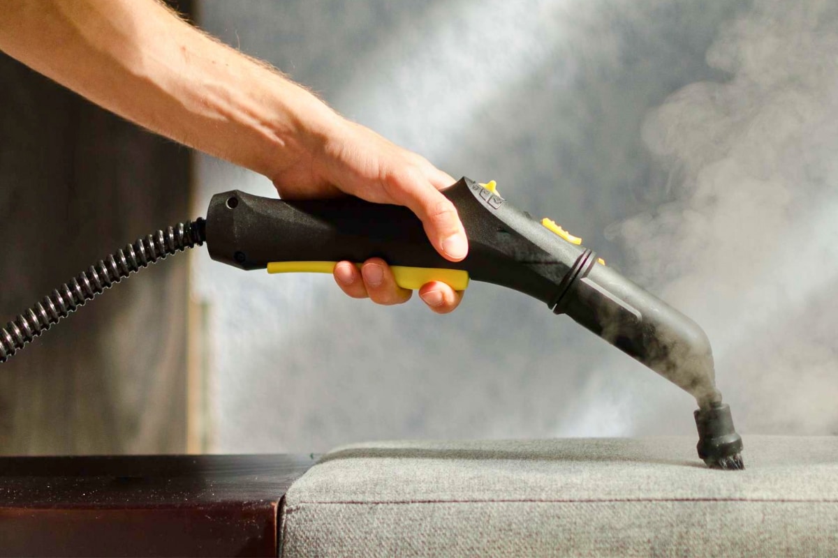 vapeur-canape Nettoyeur vapeur